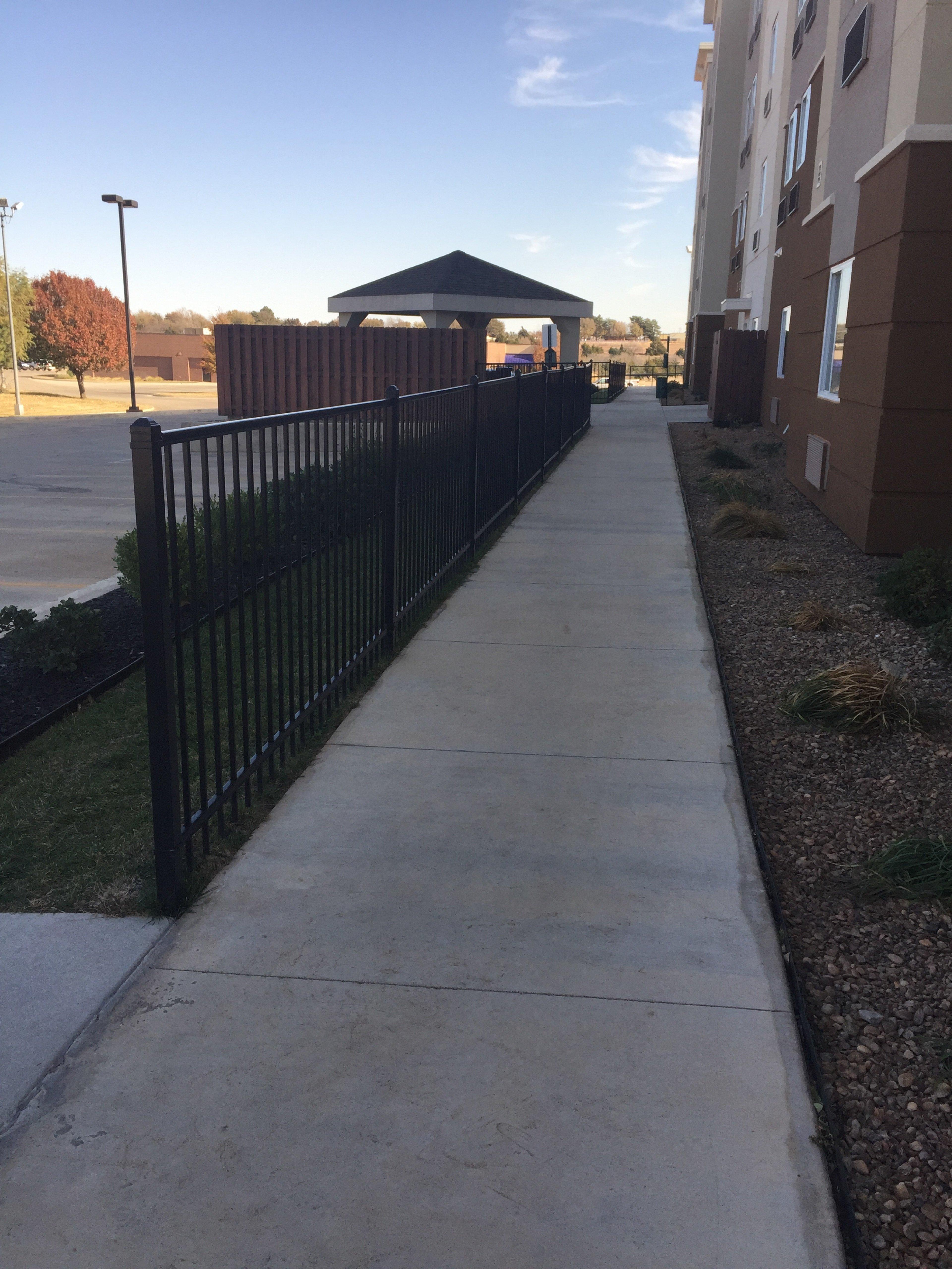 Candlewood Suites Woodward By Ihg Esterno foto