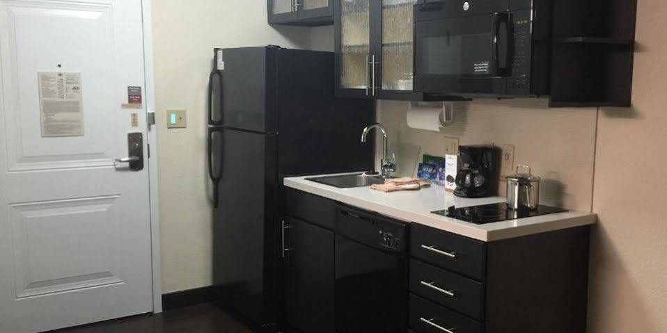 Candlewood Suites Woodward By Ihg Esterno foto